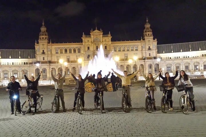 Seville Electric Bike Rental — 6-Hour E-Bike City Ride photo 2