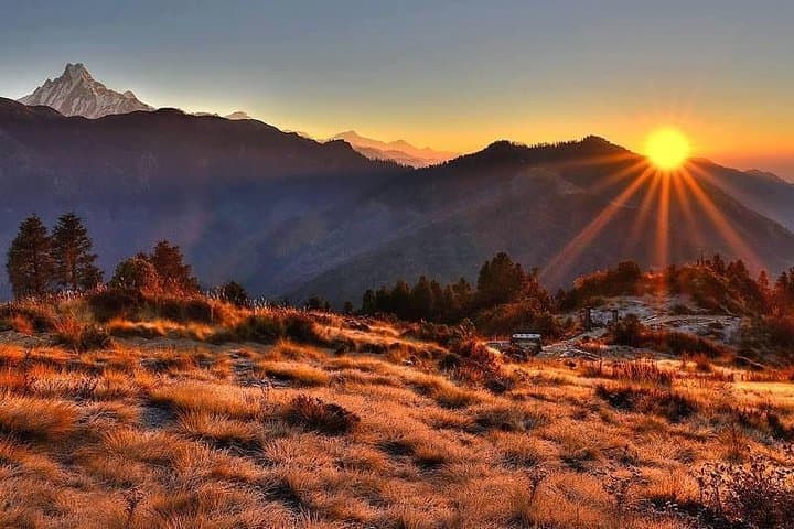 Poon Hill Trek: Sunrise Over the Annapurna Panorama photo 3