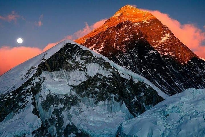 Everest Base Camp Trek: Classic 16-Day Trek to Kalapathar & EBC