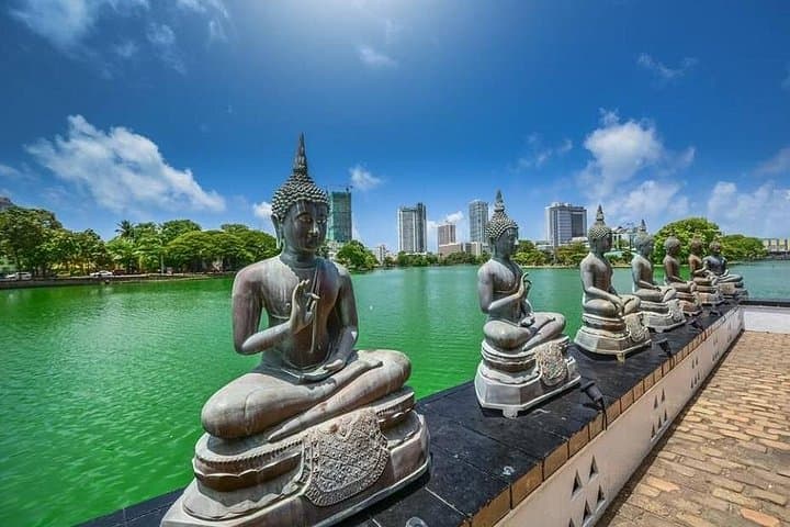 Colombo Private Day Tour: 8-Hour Cultural Walk Through Temples, Markets & Colonial Streets photo 1