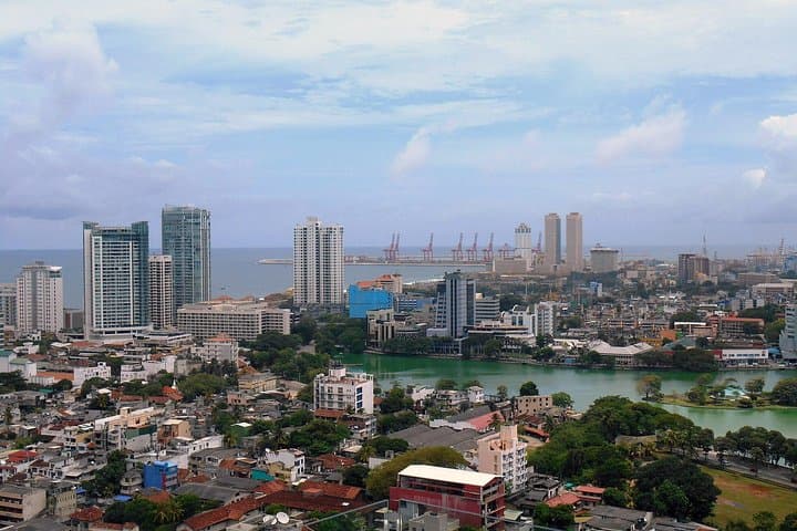 Colombo Private Day Tour: 8-Hour Cultural Walk Through Temples, Markets & Colonial Streets photo 2