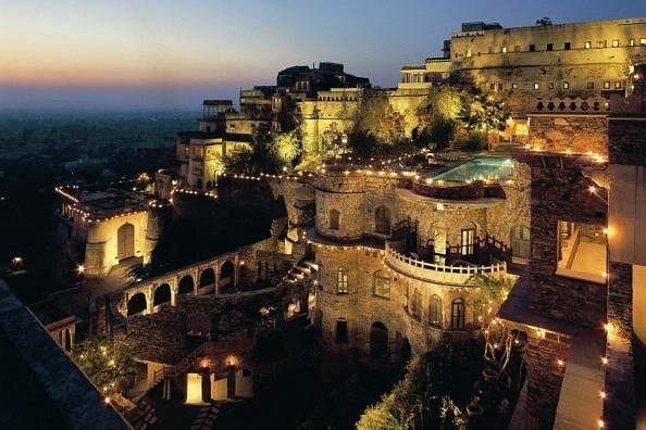 Private 8-Day Rajasthan Tour: Udaipur, Neemrana & Lake Pichola photo 2