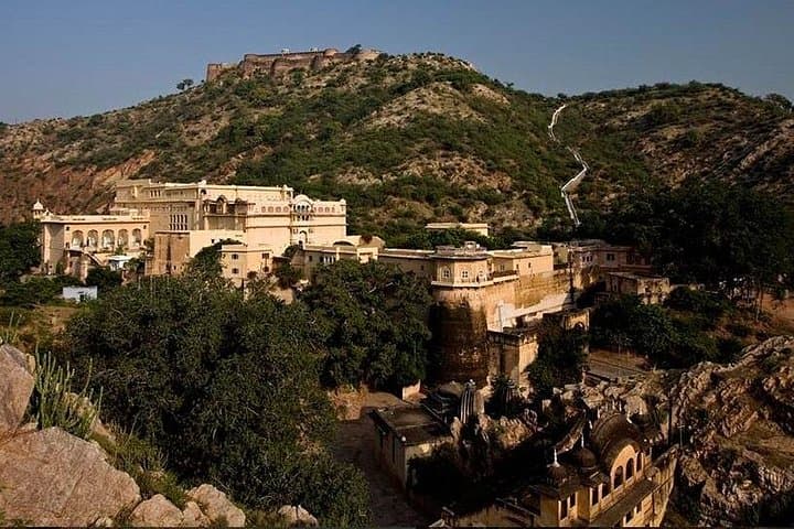 Private 8-Day Rajasthan Tour: Udaipur, Neemrana & Lake Pichola photo 3