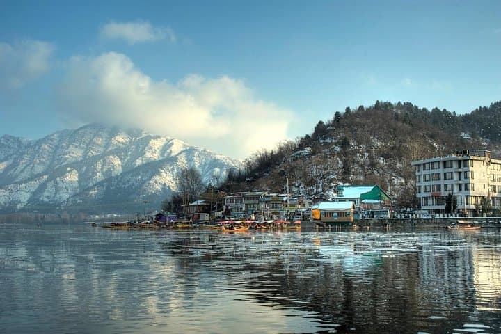 Srinagar to Pahalgam Private Day Tour — Explore Aru, Betaab Valley & Chandanwari photo 2