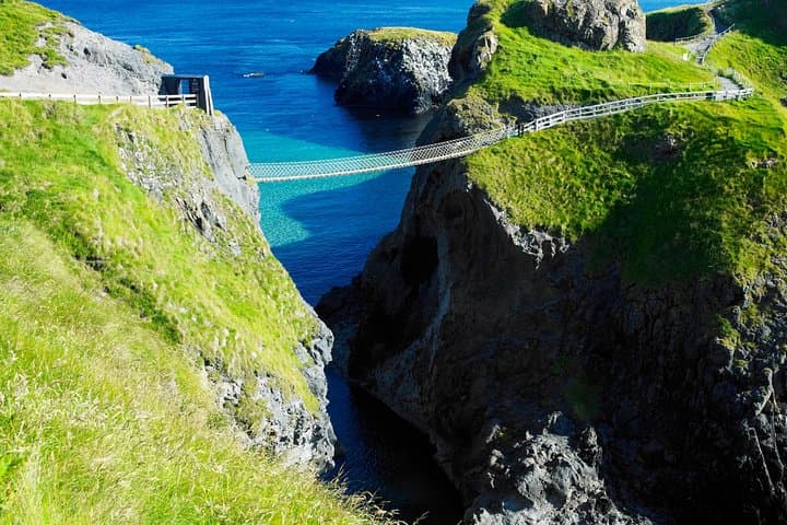 Private Game of Thrones Tour and Giant's Causeway Day Trip from Belfast