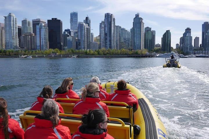 High-Speed Zodiac: Vancouver Waterfront Sightseeing Cruise photo 3