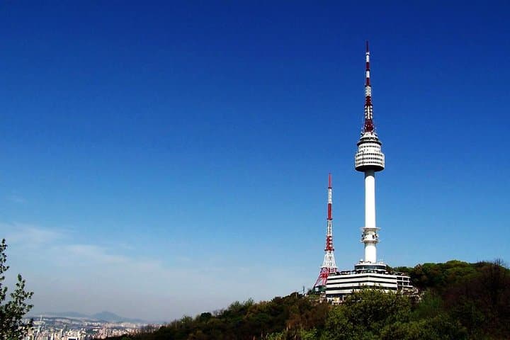 Half-Day Seoul Sightseeing: Bukchon Hanok, N Seoul Tower & Cheonggyecheon photo 4