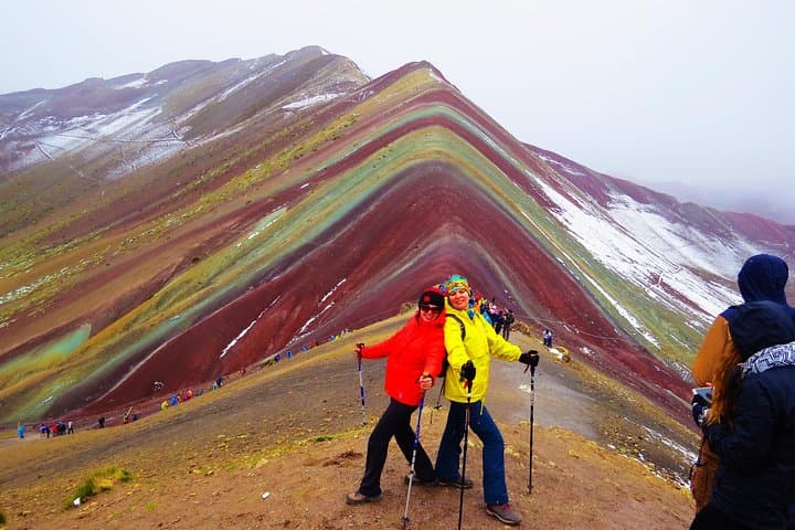 Full-Day Hike to Rainbow Mountain (Vinicunca) from Cusco — 7 km High-Altitude Trek photo 2