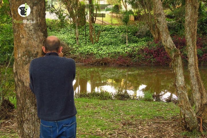 Byron Bay Platypus Walk: Dawn Wildlife Tour & Creekside Picnic photo 2