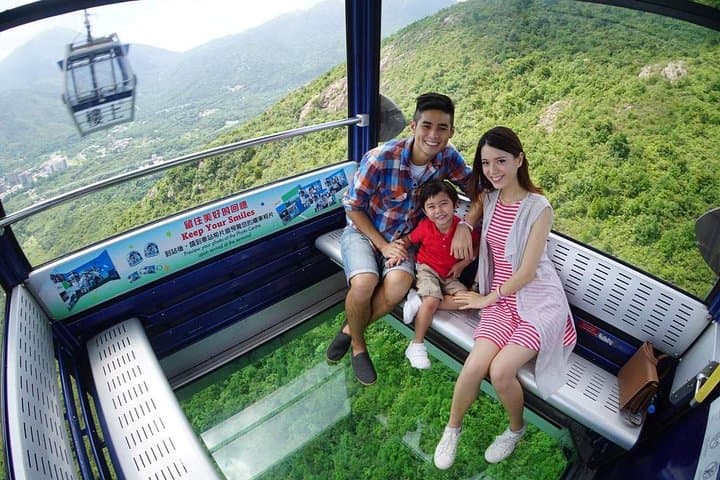 Ngong Ping 360 Cable Car: Scenic Ride to Lantau's Big Buddha