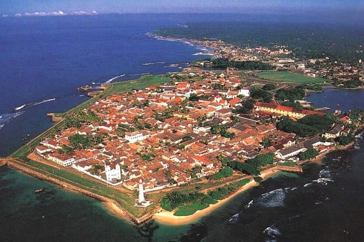Galle One-Day Tour: Turtle Hatchery, Madu River Safari & Dutch Fort
