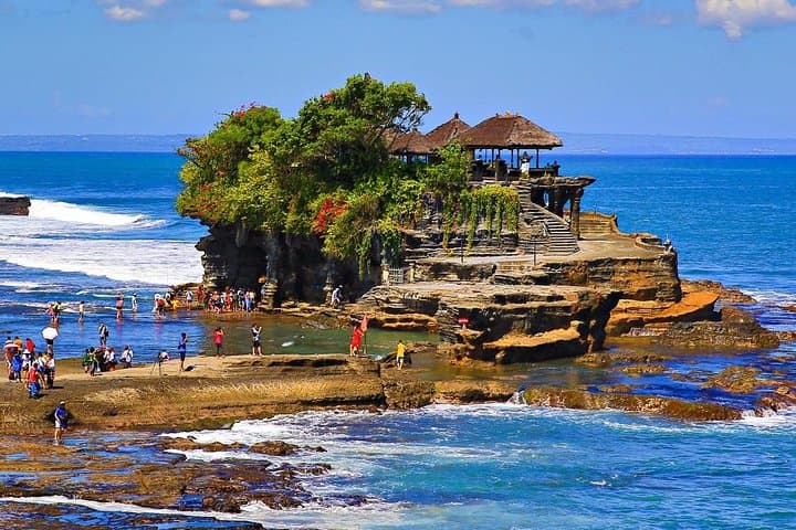 Ubud to Tanah Lot: Private Romantic Bali Day Tour photo 2