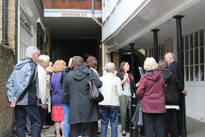 Explore Downton Abbey Filming Locations: 2.5-Hour London Walking Tour photo 6