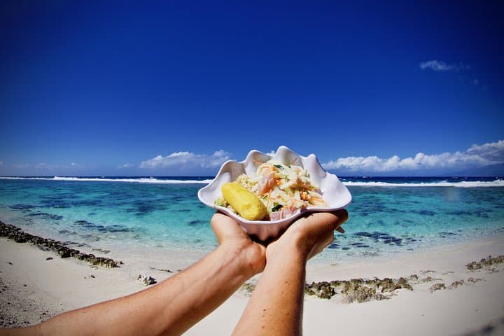 Moorea Day Tour: Mountains, Beaches & Waterfalls with Local Guides photo 3