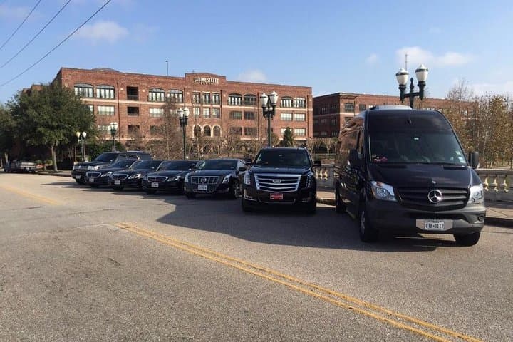 Houston Sprinter Van Airport Transfer — Private IAH & Hobby Pickup