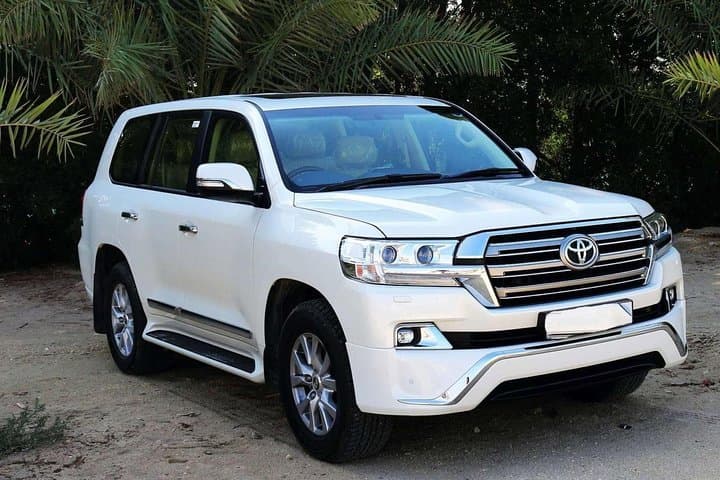 Private Car Charter Dubai: Customize an 8-Hour Chauffeured Tour photo 2