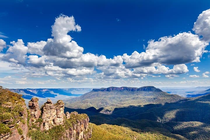 Blue Mountains Day Tour: Wentworth Falls, Three Sisters & Featherdale Wildlife photo 5