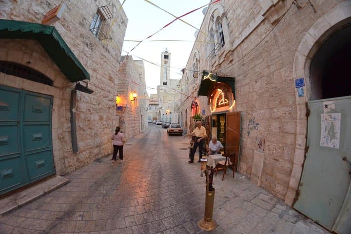 Ramallah and Bethlehem Private Tour: A Full-Day Cultural Walk from Bethlehem photo 2
