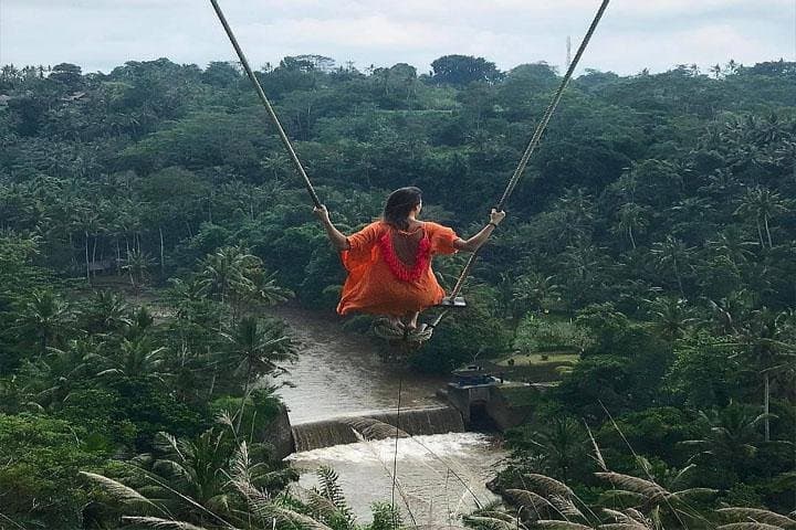 Full-Day Bali Swing, Temple & Ubud Monkey Forest Adventure