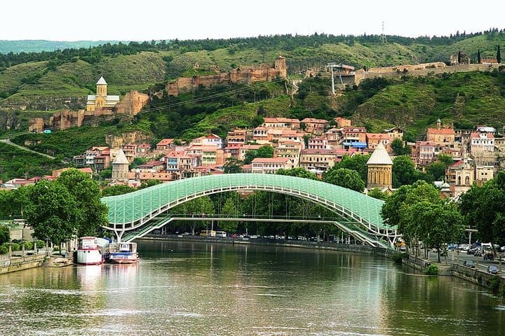 Tbilisi Old Town Walking Tour: Narikala, Sulfur Baths & Wine Tasting photo 2