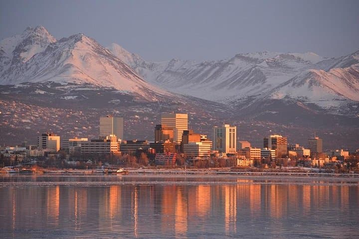 Discover Anchorage in 3 Hours: A Private Tour Through History, Wildlife, and Scenic Vistas photo 2