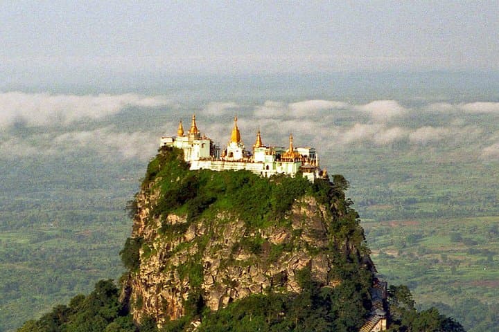 Mount Popa Tour: Climb the 777 Steps to the Volcanic Monastery Overlooking Bagan