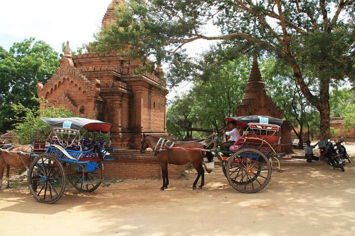 Sunset Horse-Cart Tour of Bagan's Ancient Temples
