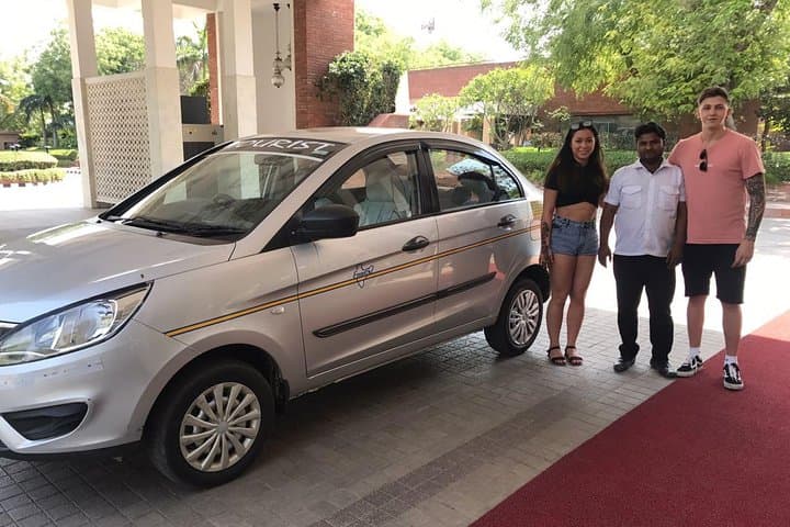 Delhi to Agra Private Transfer: Comfortable Car Ride via Yamuna Expressway photo 3