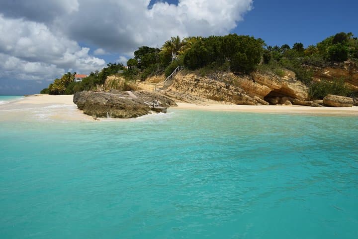 Private Speedboat Charter from St Maarten to Anguilla: Snorkel, Beaches & Island Sights photo 2
