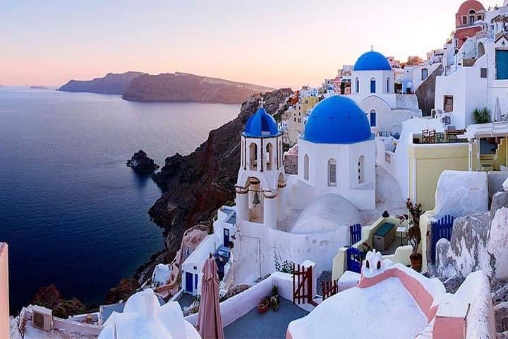 Exploring Santorini: Top Highlights on a Private 5-Hour Tour