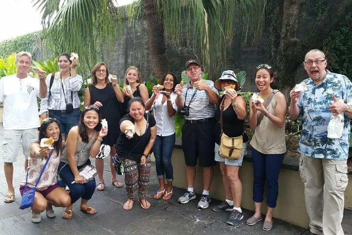 Strolling the French Quarter: 90-Minute History Tour & Café Du Monde Beignets photo 2