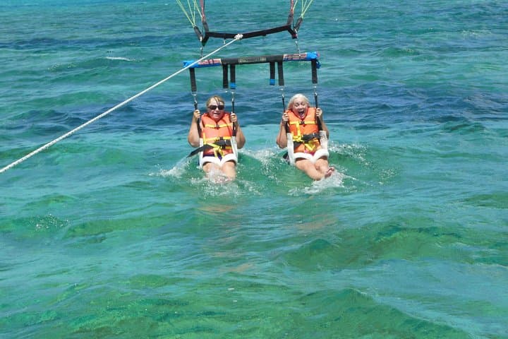 Parasailing Grand Turk: 500-Foot Views Over Reefs & Cays photo 3