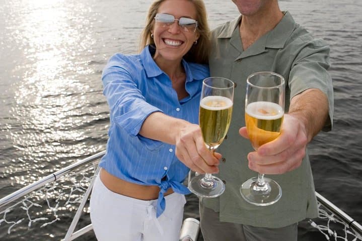 Champagne Sunset Cruise Grace Bay: Two-Hour Catamaran Sail in Providenciales photo 2