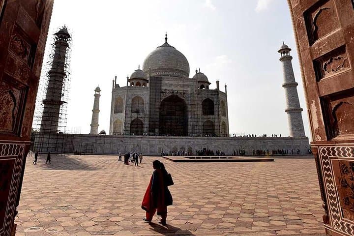 Sunrise to Sunset: Same-Day Agra Tour from Delhi by Car photo 2
