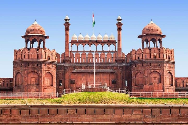 Golden Triangle India Tour: 4-Day Luxury Delhi, Agra & Jaipur Itinerary photo 1