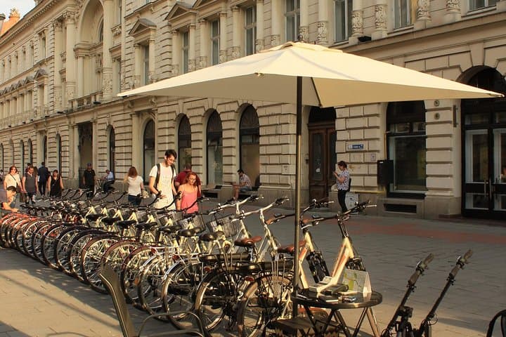 Explore Bucharest by Bike: Full-Day Rentals & E‑Bike Options photo 2