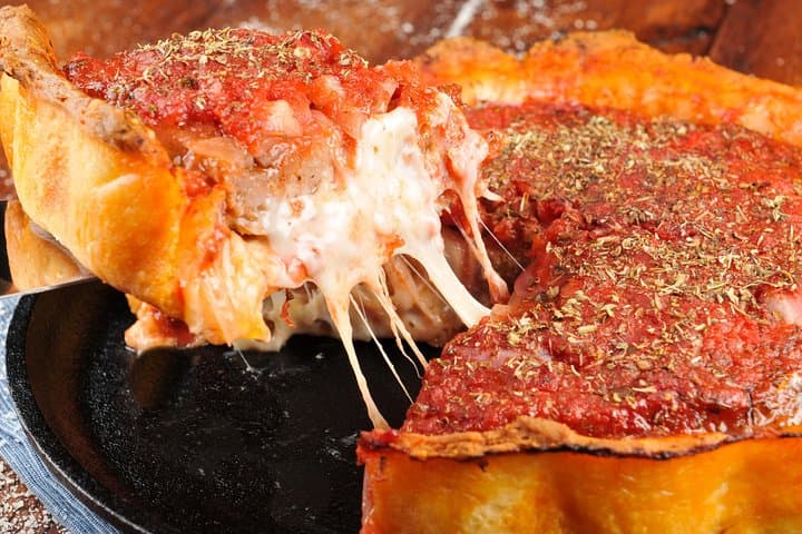 River North Food Walking Tour: 3-Hour Chicago Eats & History