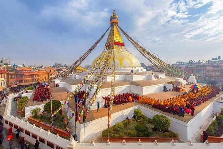 One-Day Kathmandu City Tour: Swayambhunath, Boudhanath, Pashupatinath & Durbar Square photo 2