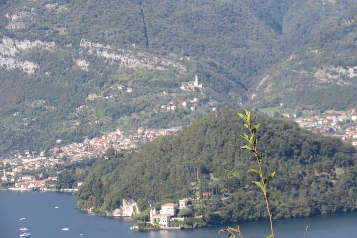 Devil's Bridge Walk — Lezzeno to Bellagio: Lake Como Scenic Hike photo 5