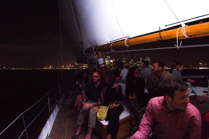 Sail Into the Night: The Enchanting NYC Skyline Tour photo 4