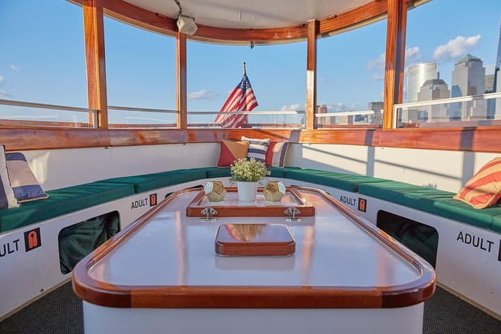 Hudson River Fall Foliage Cruise from Chelsea Piers photo 2