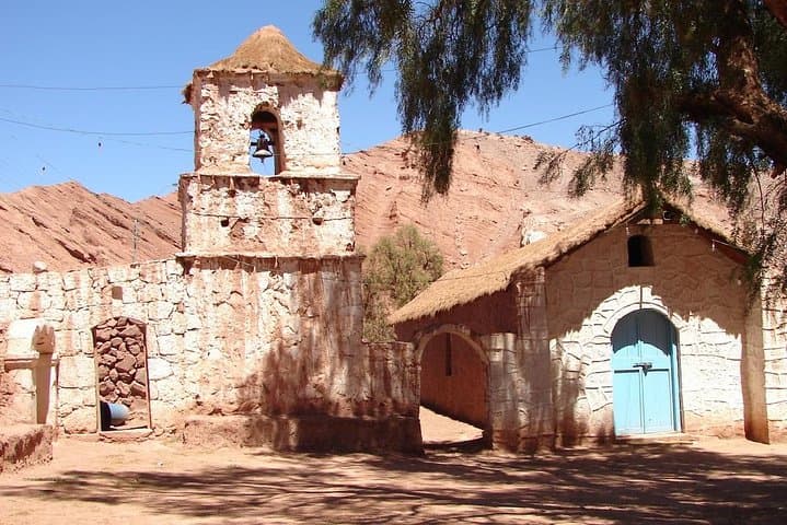 Rainbow Valley Tour from San Pedro de Atacama: Valle del Arcoiris & Yerbas Buenas photo 2