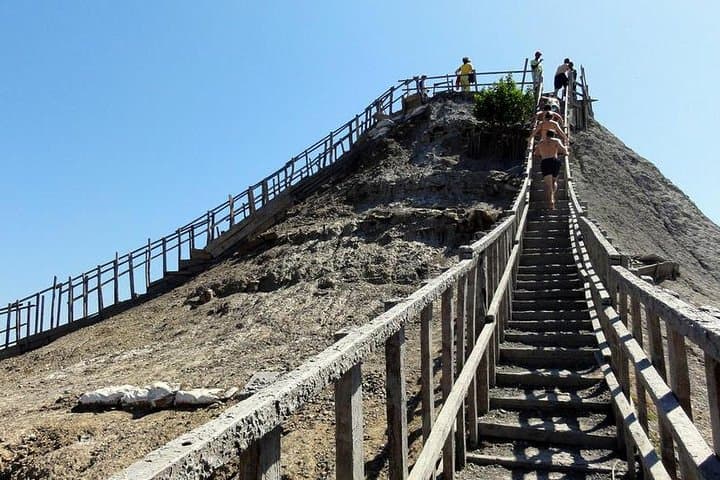 Half-Day Mud Volcano & Beach Bath from Cartagena — El Totumo Excursion