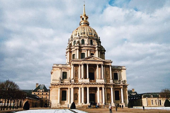 Private Skip-the-Line Invalides Dome & Napoleon Tour — 2-Hour Guided Experience in Paris photo 2