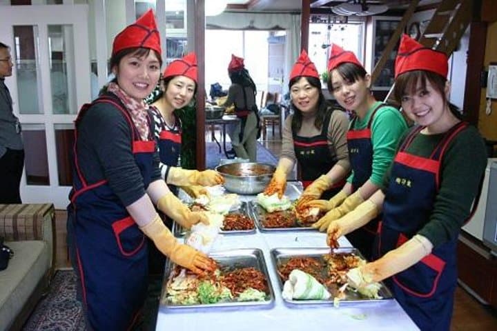 Seoul Kimchi Making and Hanbok Palace Experience photo 6