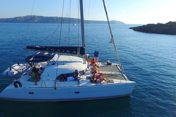 Santorini Full-Day Private Catamaran Cruise: Caldera, Volcano & Hot Springs photo 5