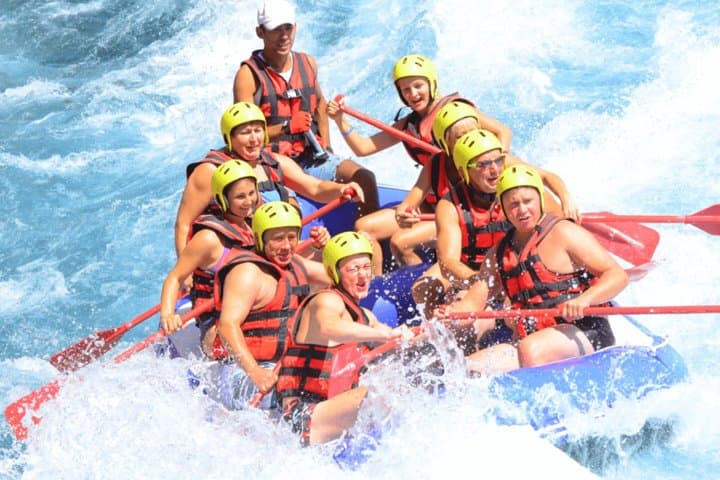Köprülü Canyon Rafting Tour from Antalya: 14 km of Class II–III Rapids and Cliffside Lunch