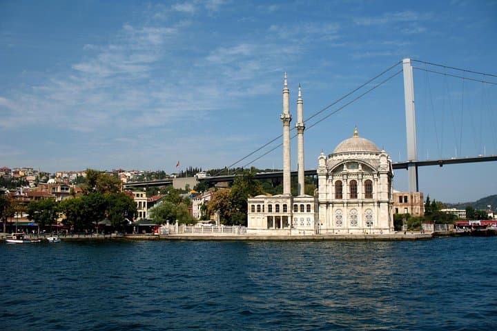 Half-Day Bosphorus Cruise to the Black Sea from Istanbul with Lunch photo 2