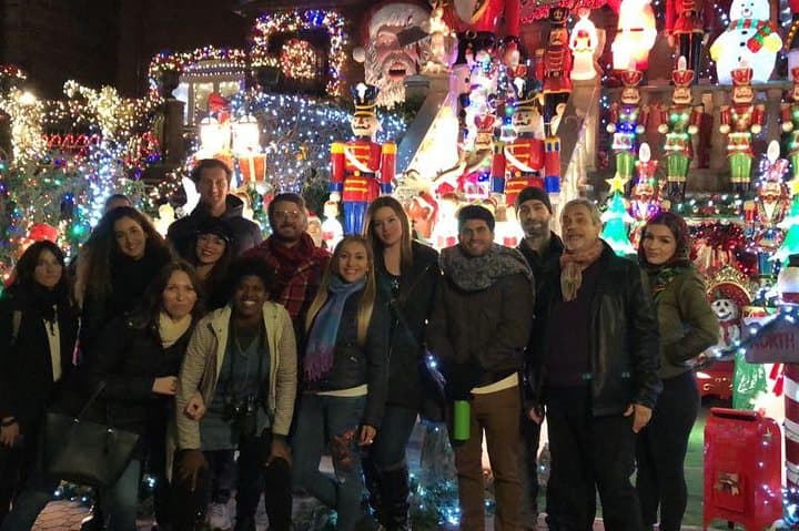 Dyker Heights Christmas Lights Tour: Brooklyn Illumination & NYC Skyline Sunset photo 4