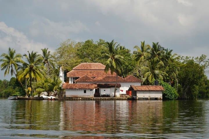 Bentota & Ambalangoda Day Trip from Negombo — Masks, Madu Ganga Boat & Local Lunch photo 3